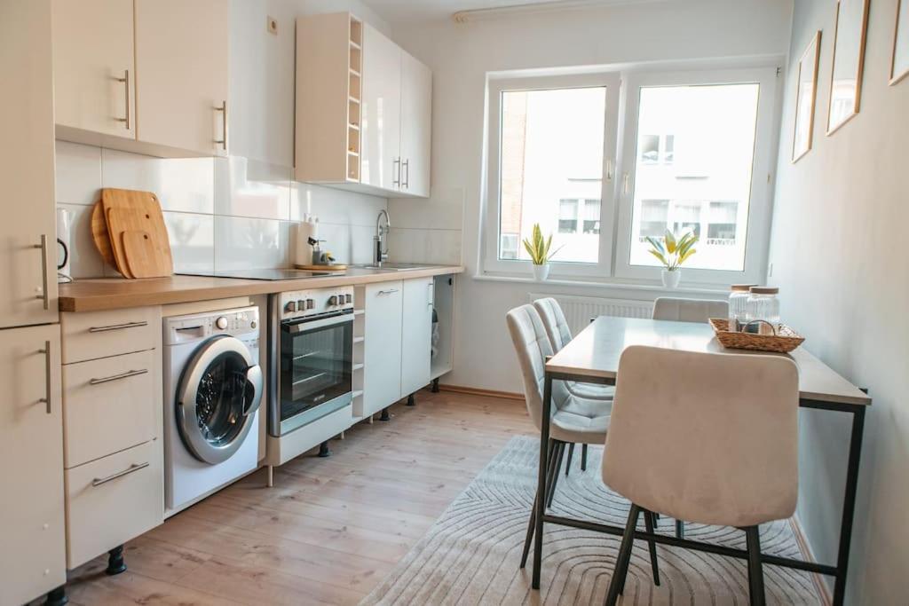 Bright & Grey - Netflix - City - Wifi - 4 Person Essen Extérieur photo